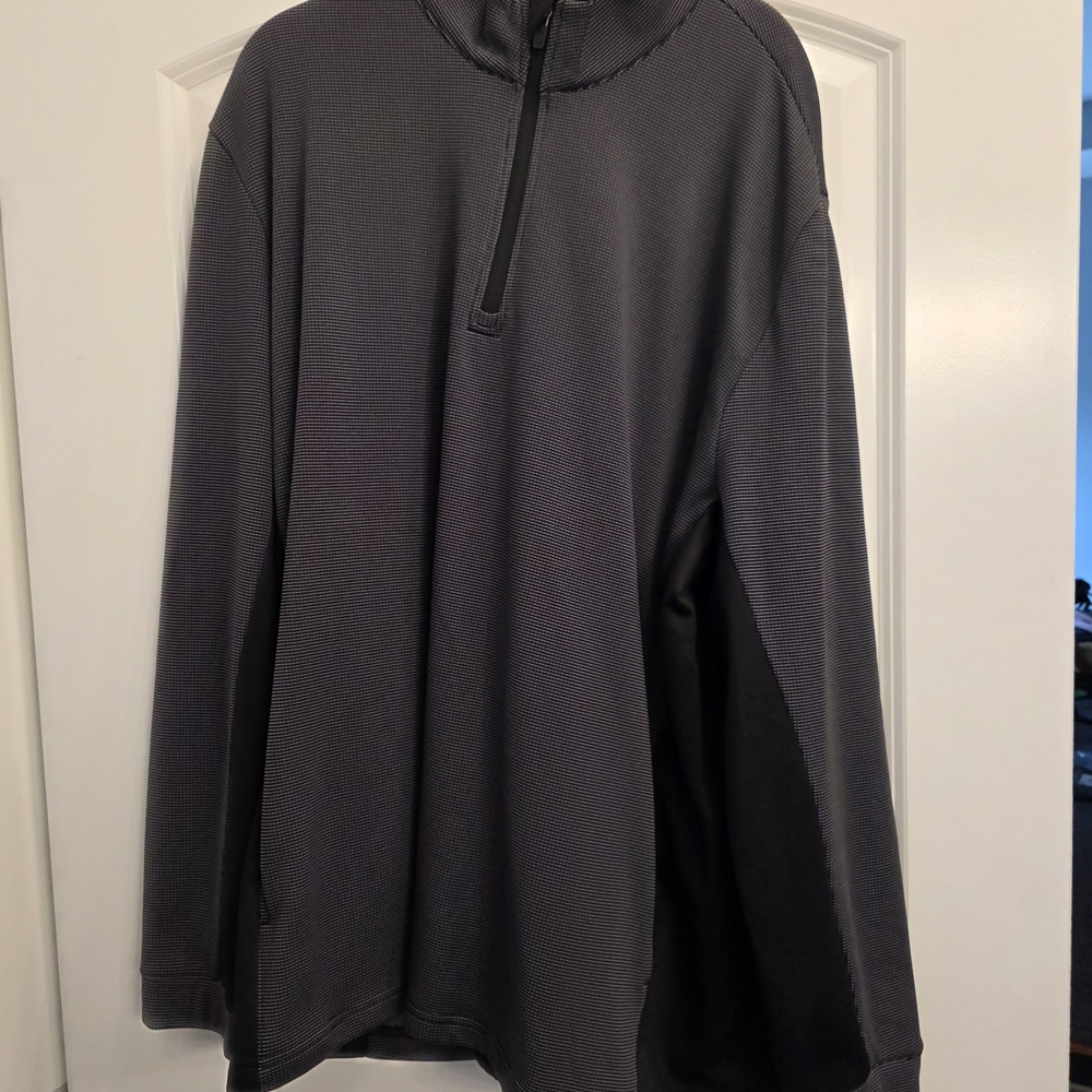 PGA Tour Men's Dark Gray Quarter-Zip Pullover Sweater